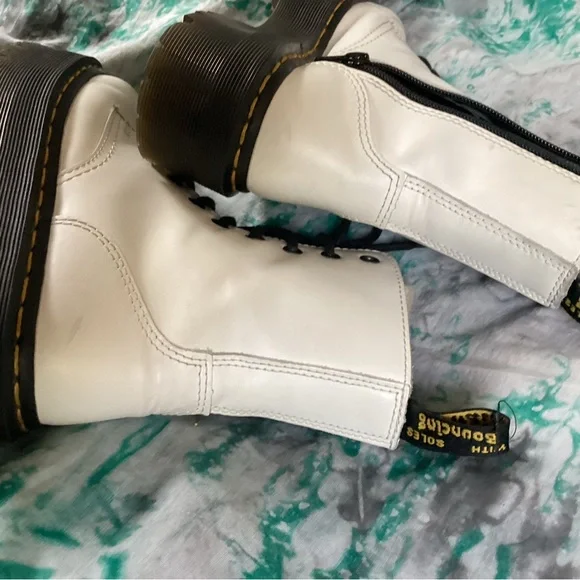 Dr. Martens White Leather Lace-Up Jadon Boots 6 - Picture 8 of 15